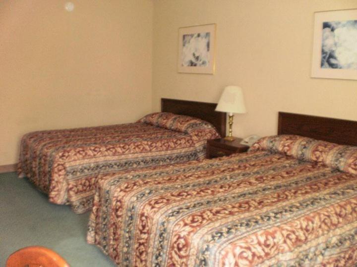 Boarders Inn And Suites - Marion Марион Стая снимка
